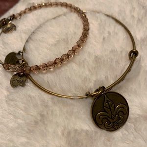 Alex and Ani Gold Fleur De Lis Bangle set